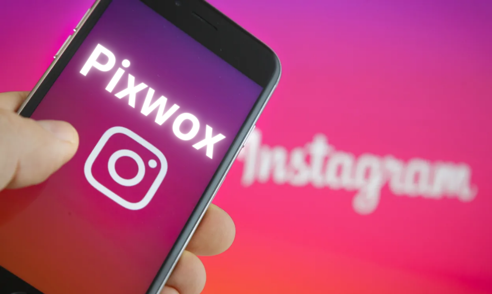 Pixwox
